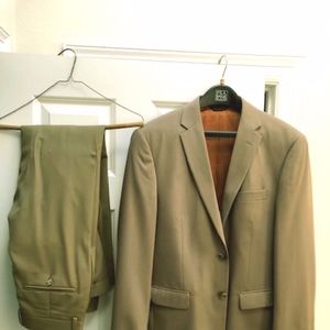 Jos A Bank Tan Suit Jacket and Pants